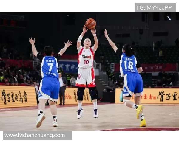 曾经受伤的篮球明星韧带断裂经历与复出之路的励志故事